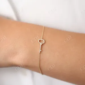 0.18Ctw Dainty Key Charm Lab Grown Diamond Bracelet