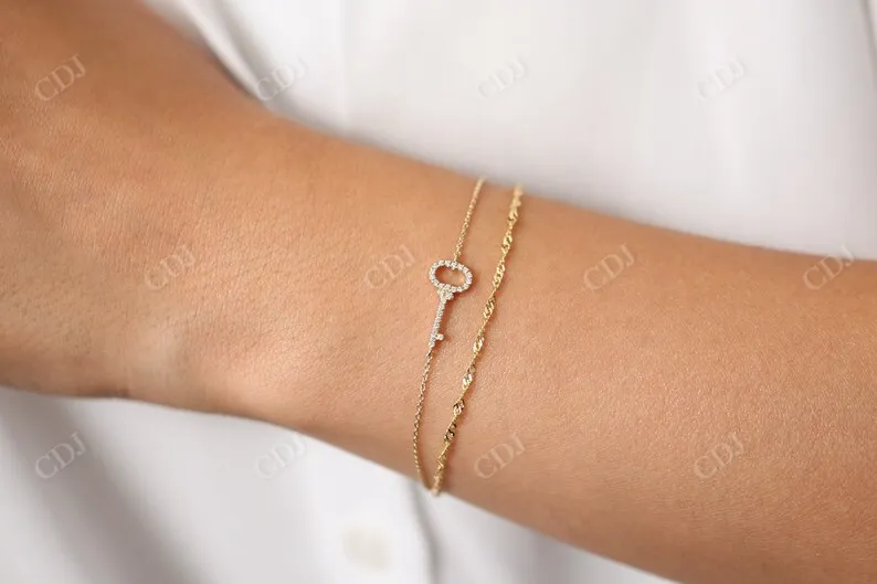 0.18Ctw Dainty Key Charm Lab Grown Diamond Bracelet