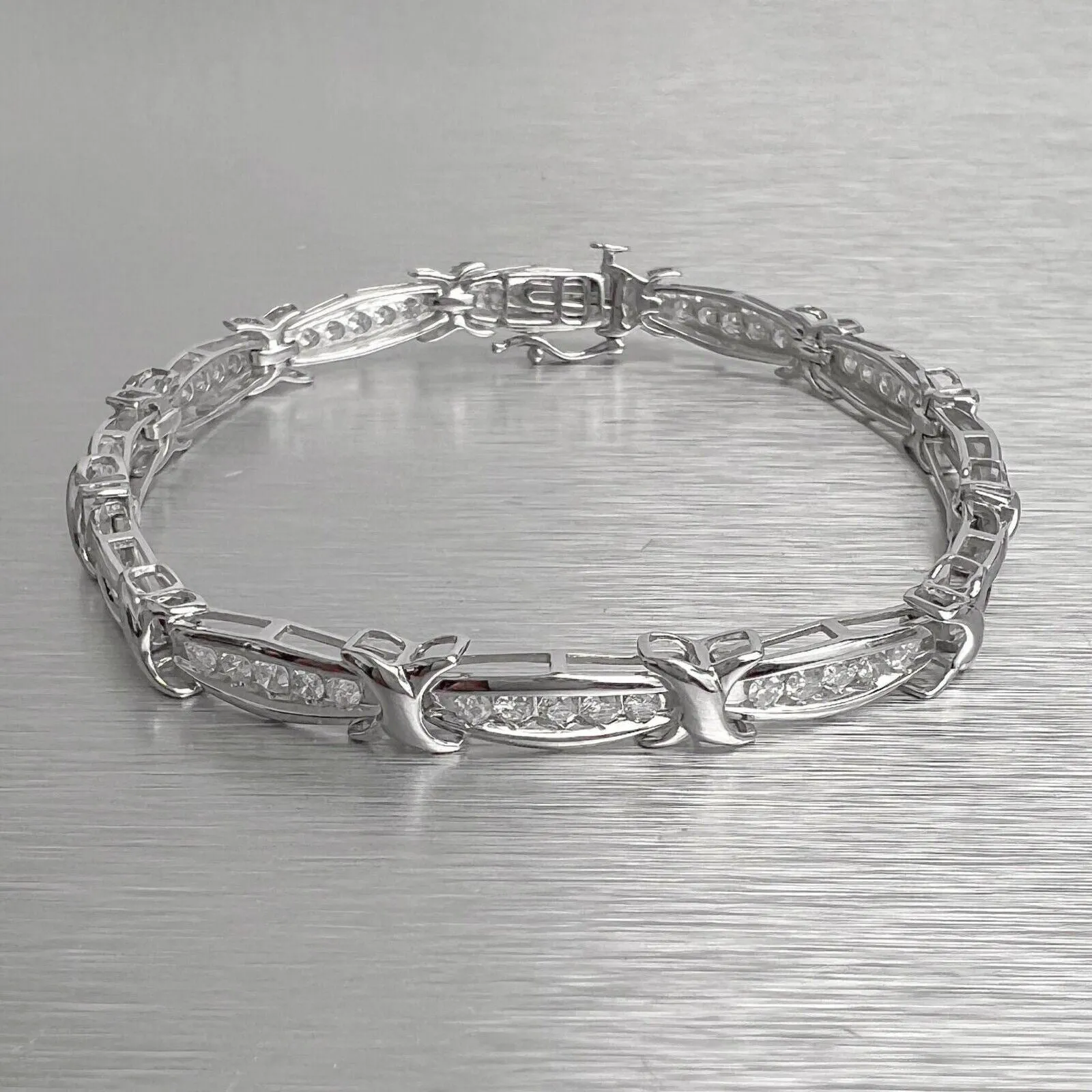 10k White Gold Diamond Station X Crossover Bracelet 2.10ctw G SI2 7.00" 10.9g