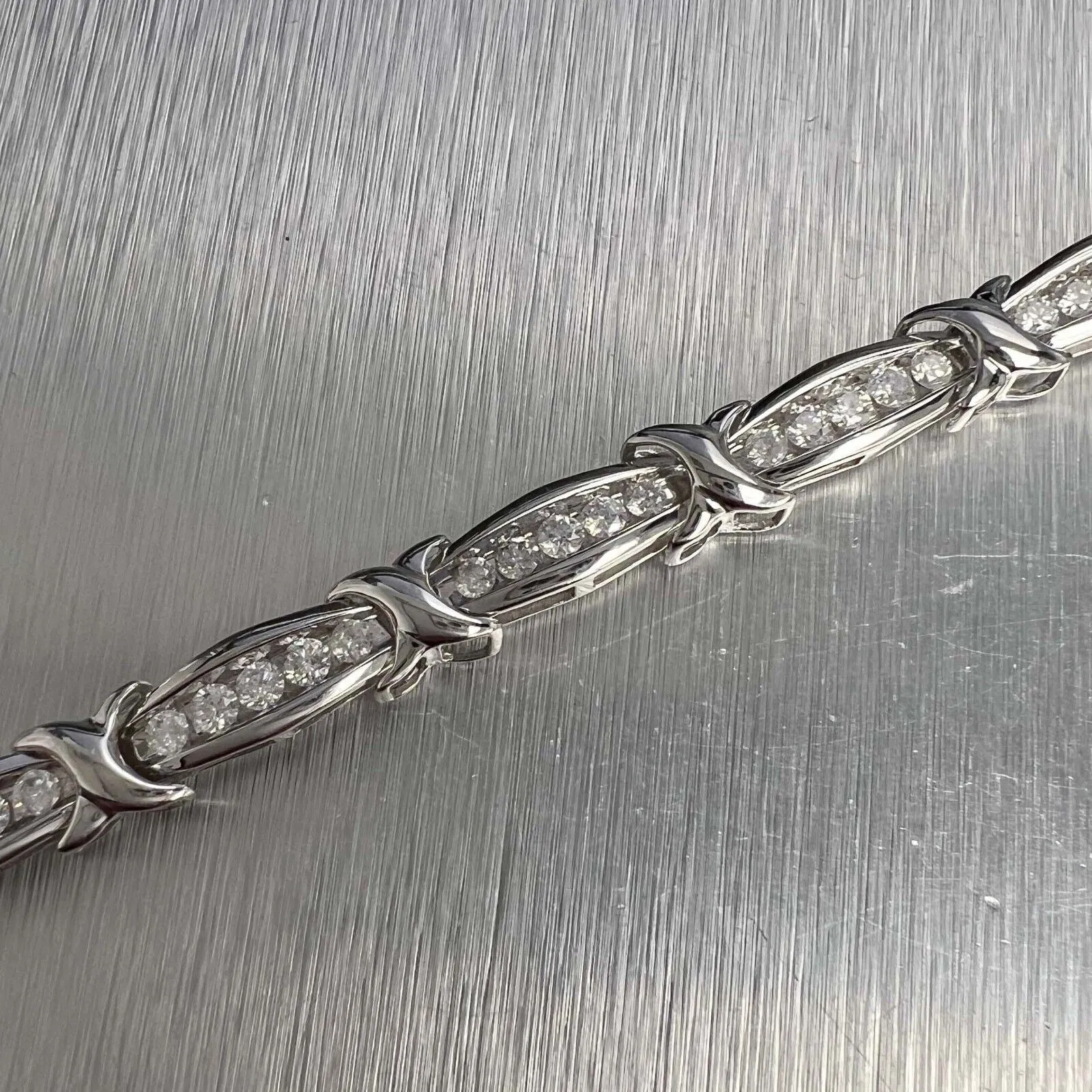 10k White Gold Diamond Station X Crossover Bracelet 2.10ctw G SI2 7.00" 10.9g