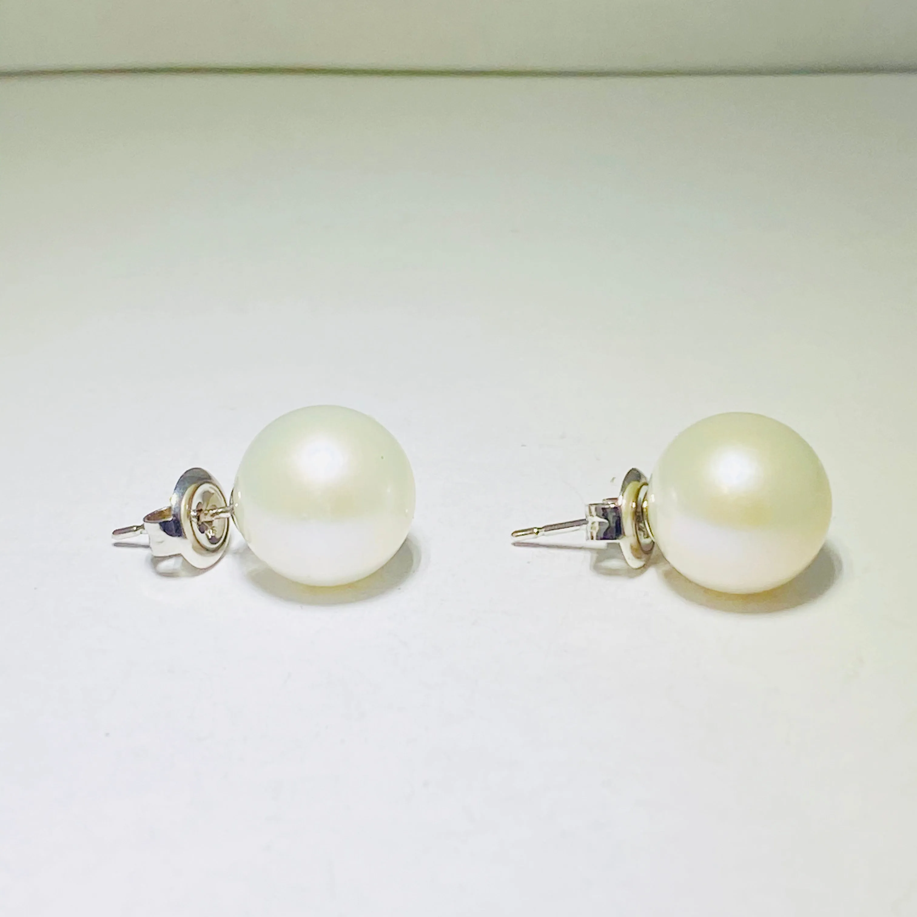 12.5mm Pearl Stud Earrings