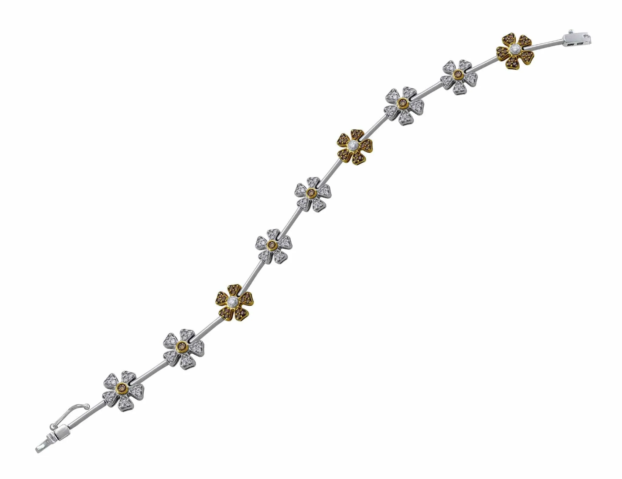 18kt White Gold Flower Diamond Bracelet