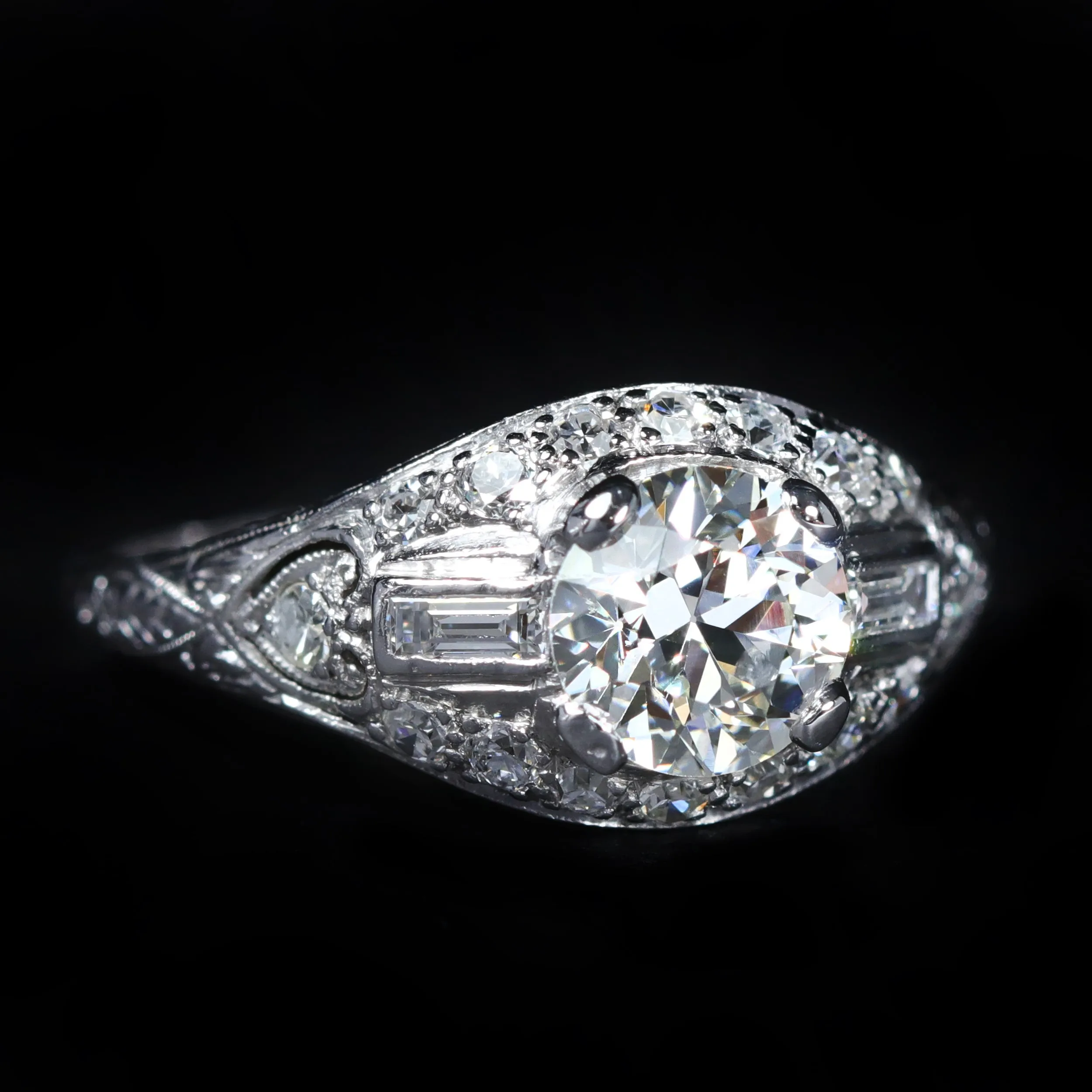 Art Deco Platinum 1.06 Carat Old European Cut Diamond Engagement Ring