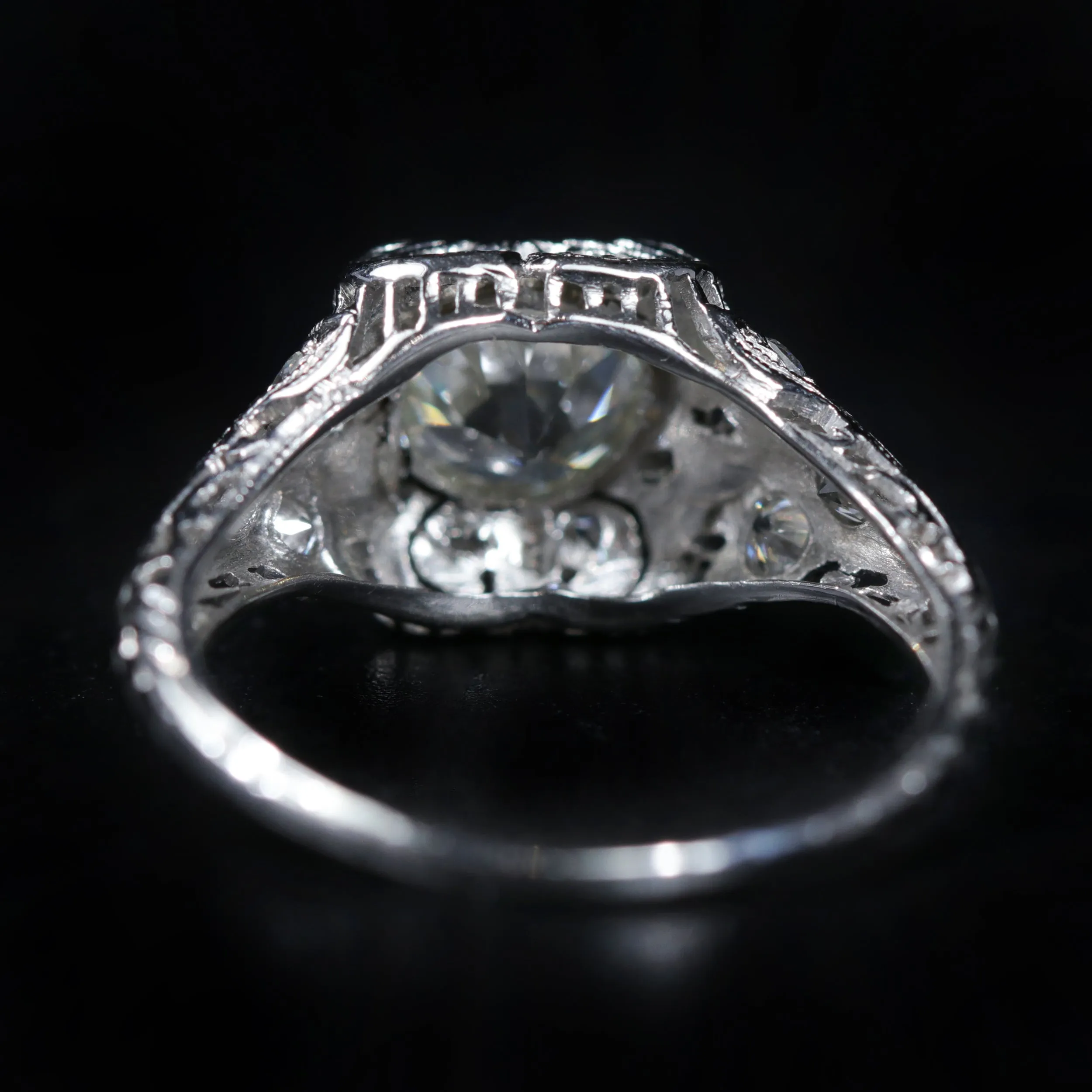 Art Deco Platinum 1.17 Carat Old European Cut Diamond Ring