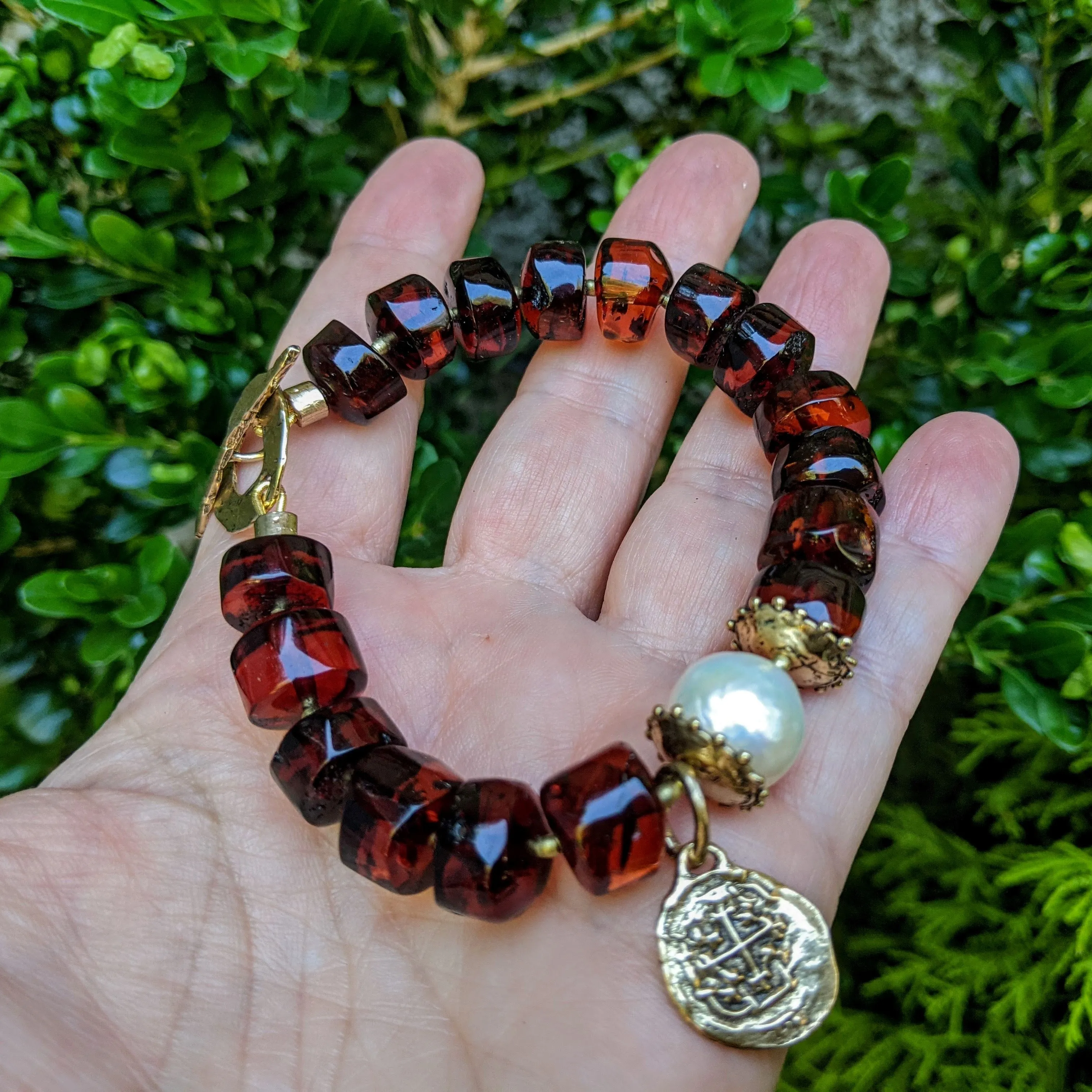 Baltic Amber & White Edison Pearl Bracelet