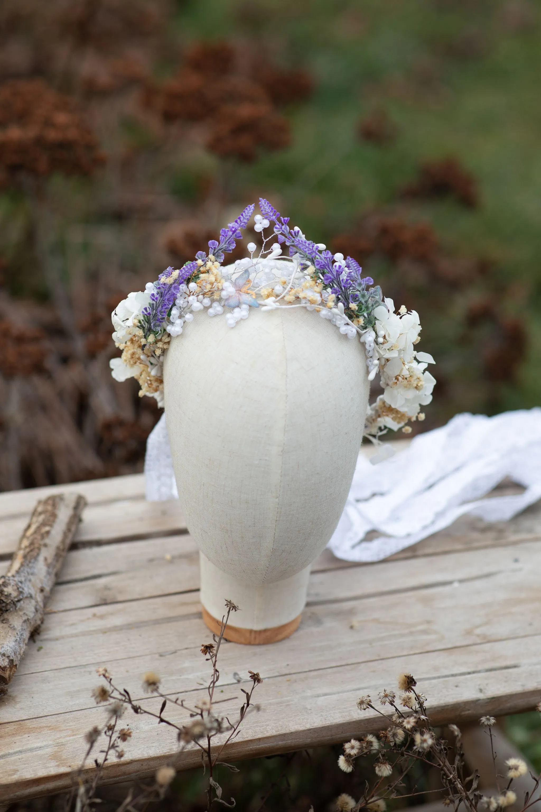 Bridal flower crown Lavender hair crown Wedding accessories Flower crown with laces Unique flower crown Headpiece for bride Photoshoot