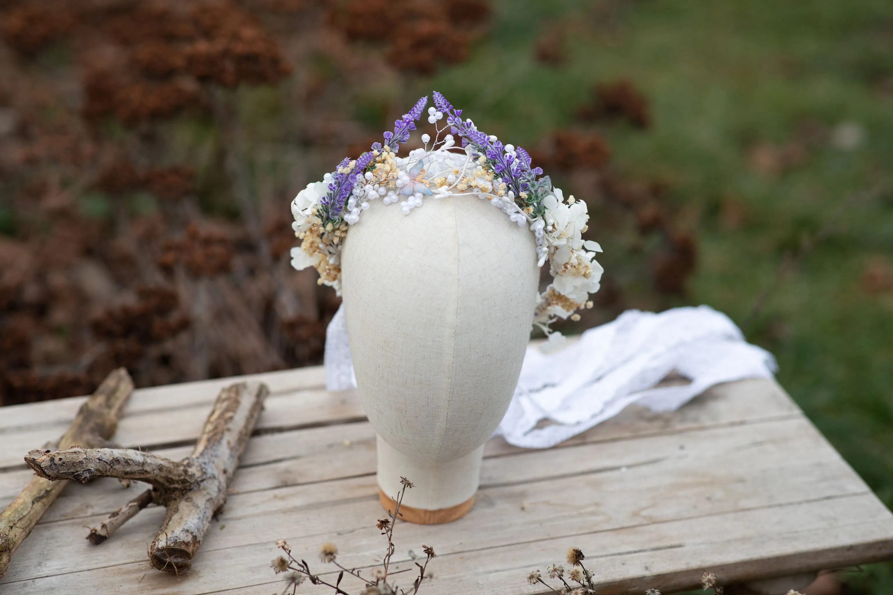 Bridal flower crown Lavender hair crown Wedding accessories Flower crown with laces Unique flower crown Headpiece for bride Photoshoot