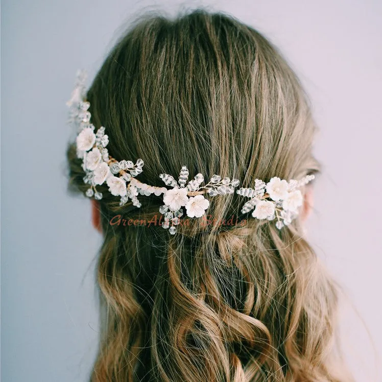 C129. clay florals boho bridal white hair comb and earrings.