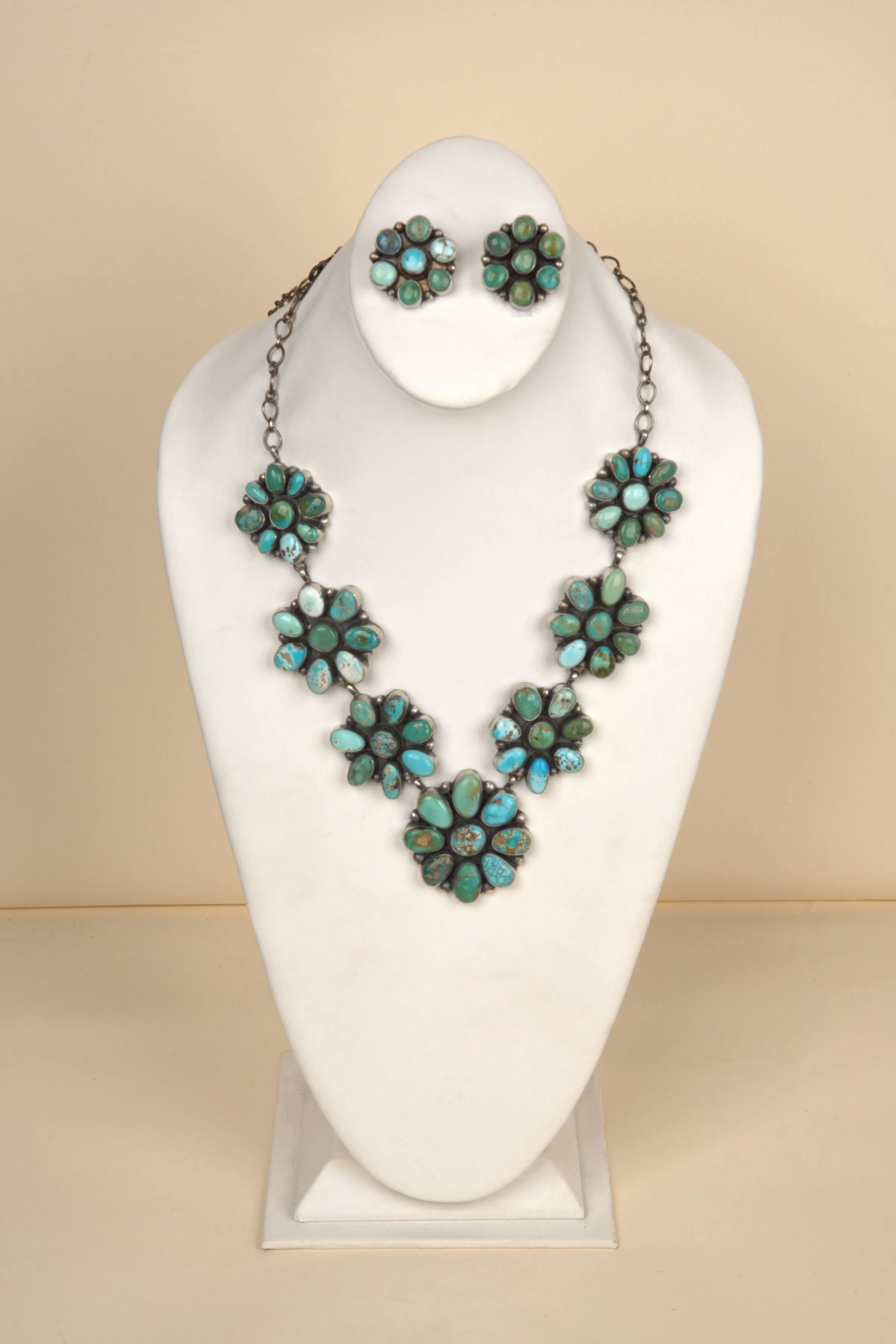 Navajo Handmade Mix of Carico Lake, Kingman & Royston Turquoise Necklace and Earring Set - 12