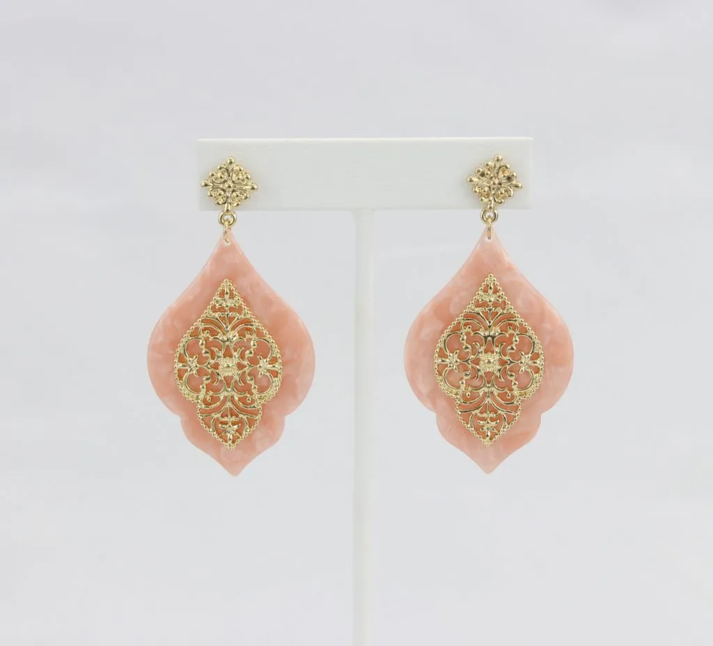 Peach with decorative gold filigree earring