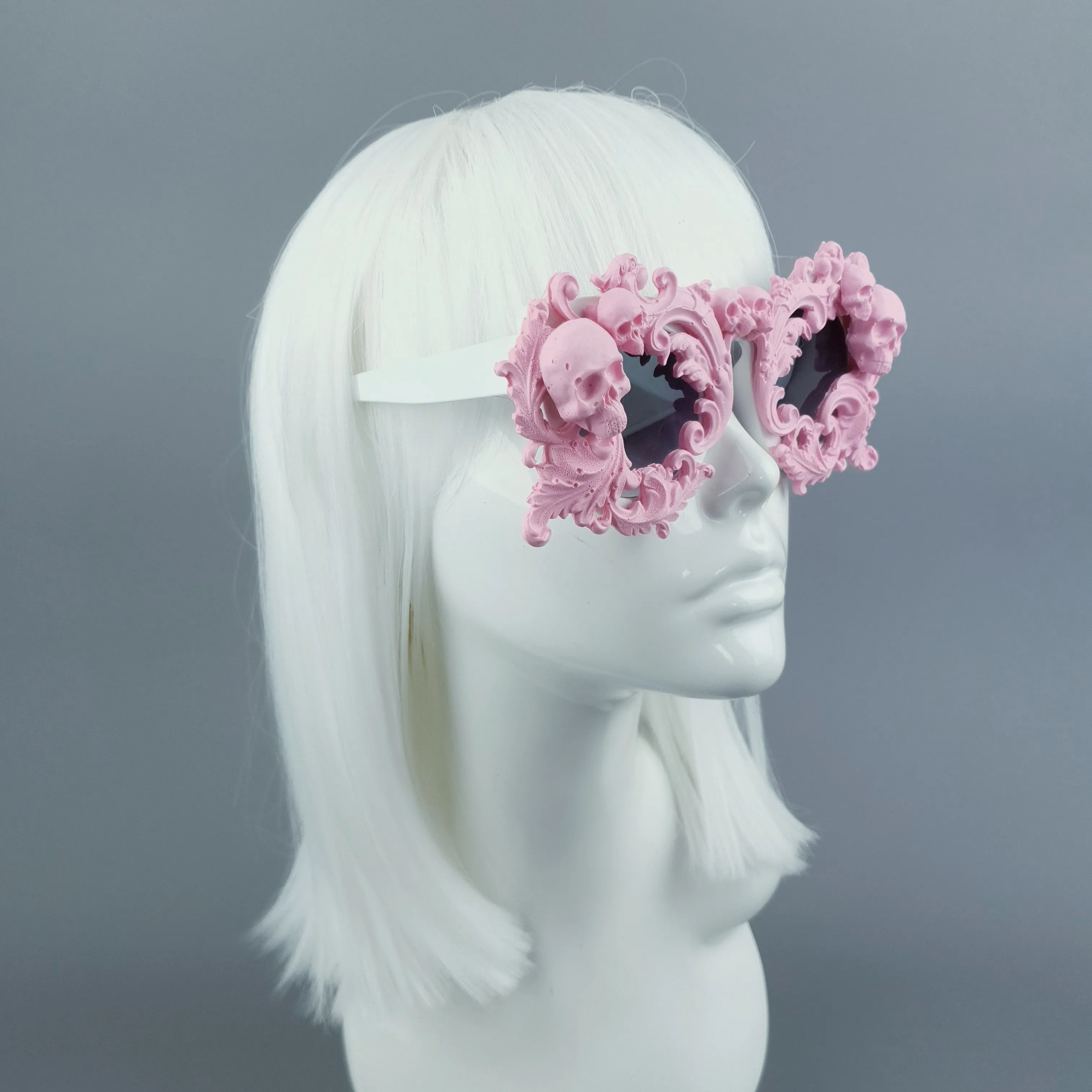 "Mabuz" Pink Skull & Filigree Sunglasses